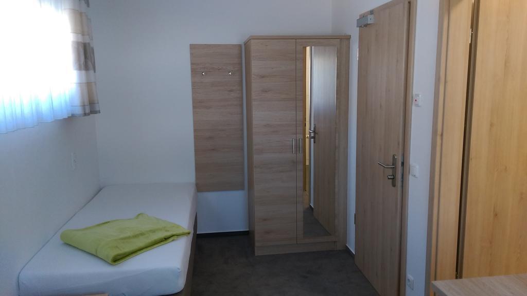 Gasthaus Pension Rezatgrund Windsbach Kültér fotó