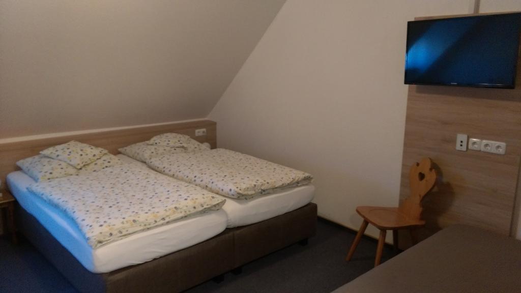 Gasthaus Pension Rezatgrund Windsbach Kültér fotó