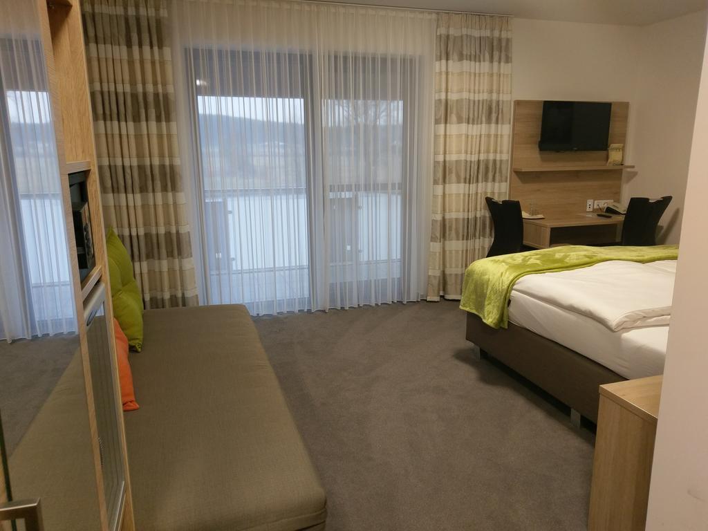 Gasthaus Pension Rezatgrund Windsbach Kültér fotó
