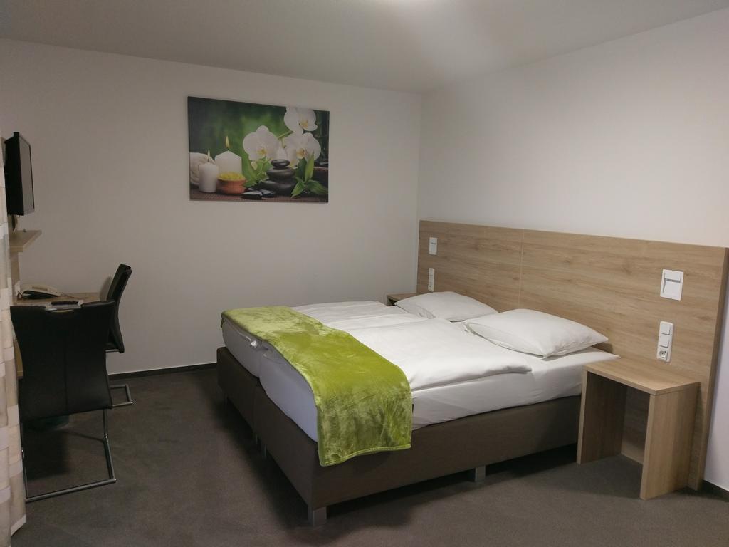 Gasthaus Pension Rezatgrund Windsbach Kültér fotó