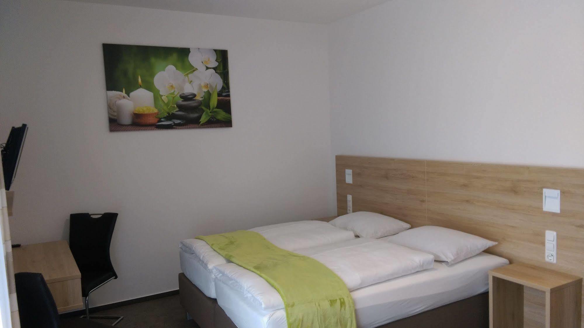 Gasthaus Pension Rezatgrund Windsbach Kültér fotó