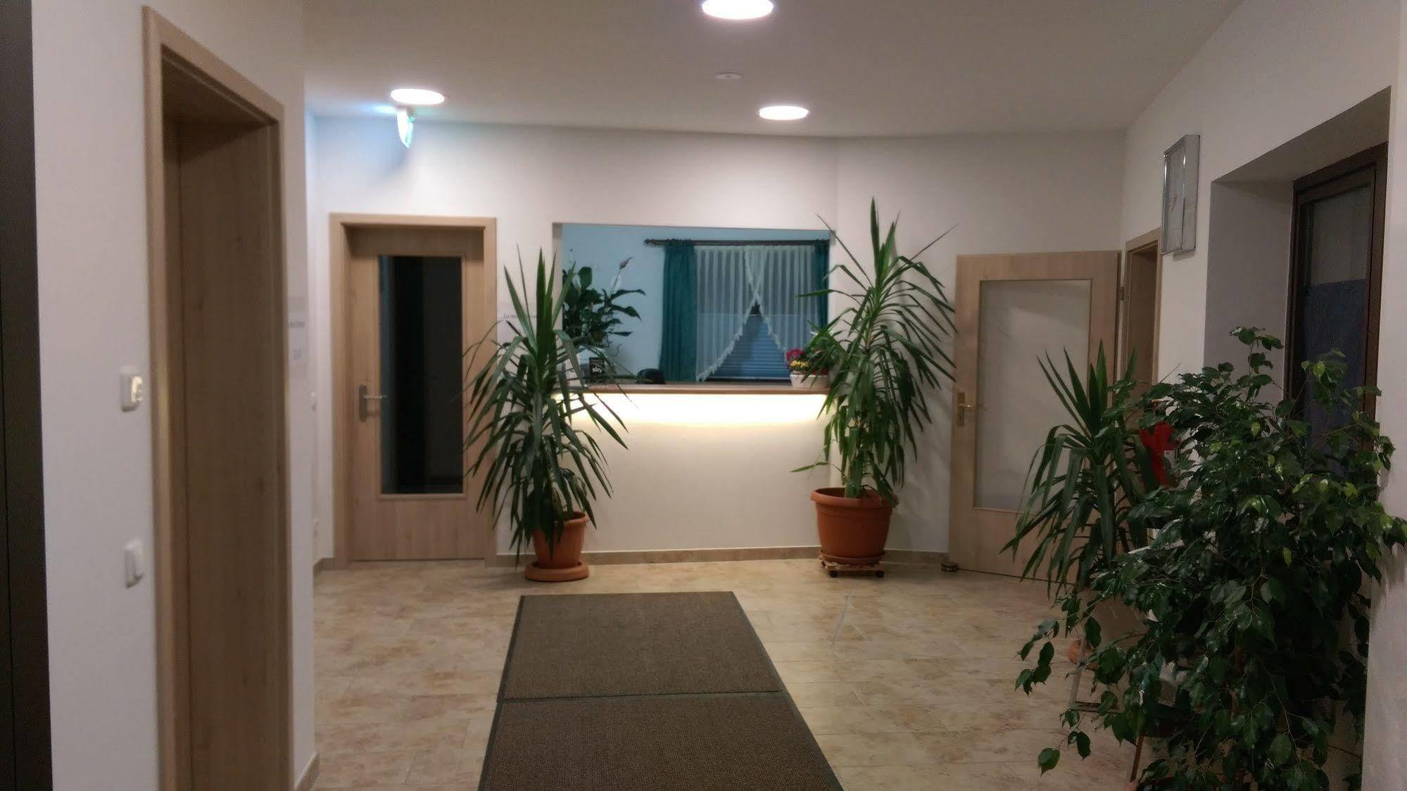 Gasthaus Pension Rezatgrund Windsbach Kültér fotó