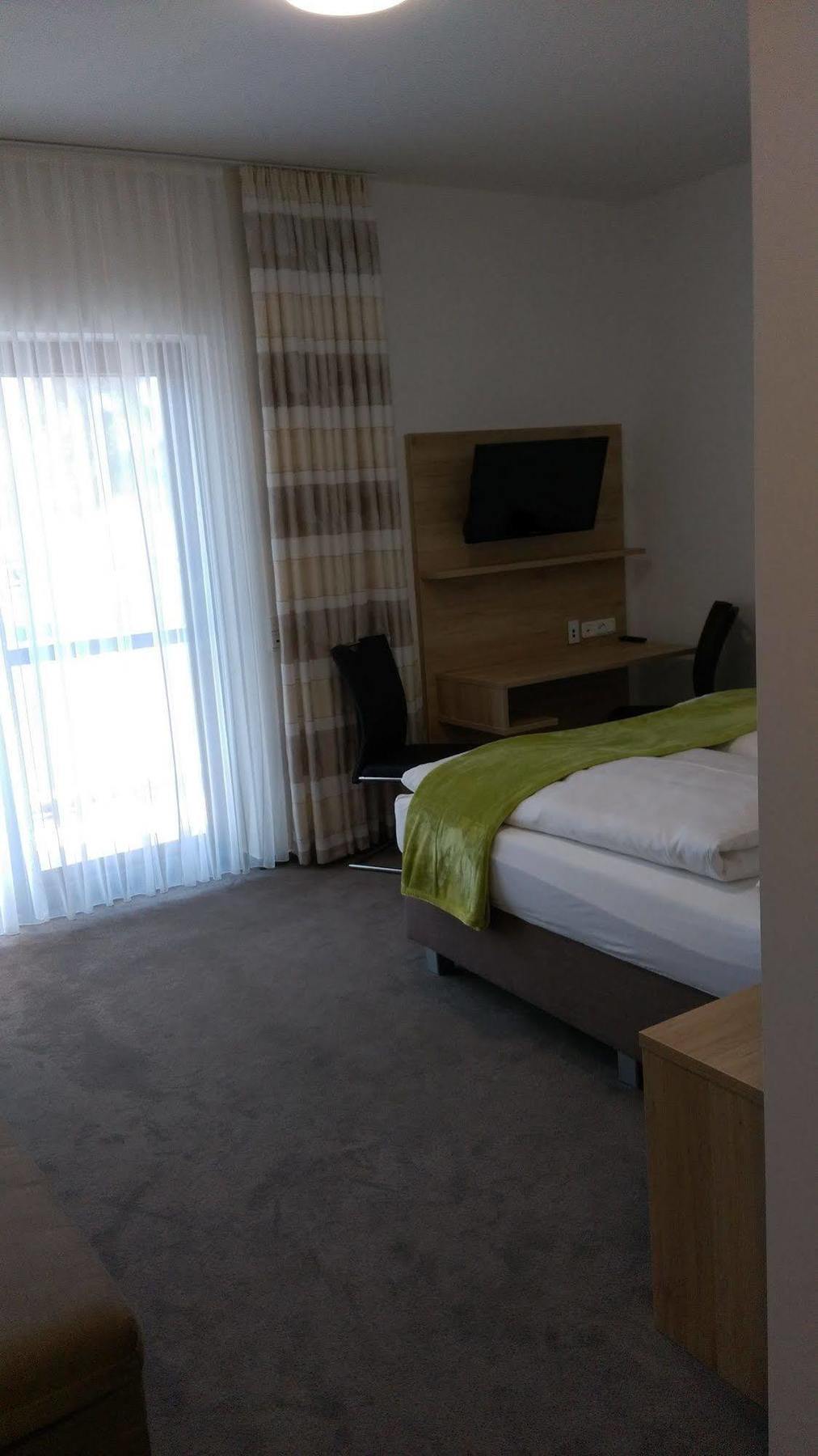 Gasthaus Pension Rezatgrund Windsbach Kültér fotó