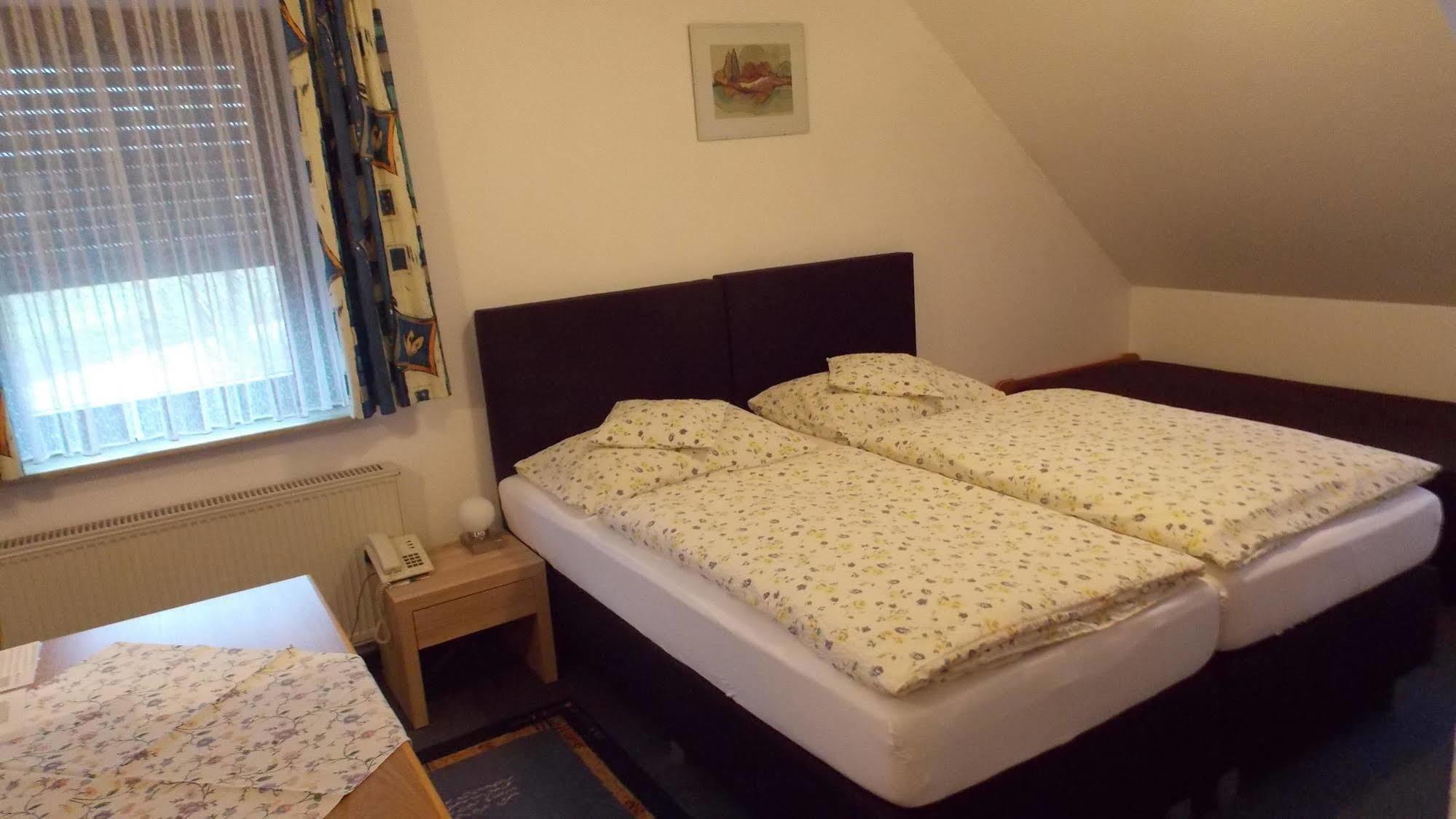 Gasthaus Pension Rezatgrund Windsbach Kültér fotó